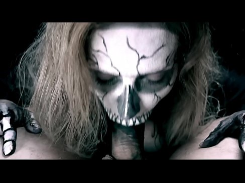 ❤️ Intombazana yedemon incanca iqhude ngomlomo wayo omnyama kunye nokuginya i-cum. ️❌ kwi-xh.pornfuror.ru ❌❤